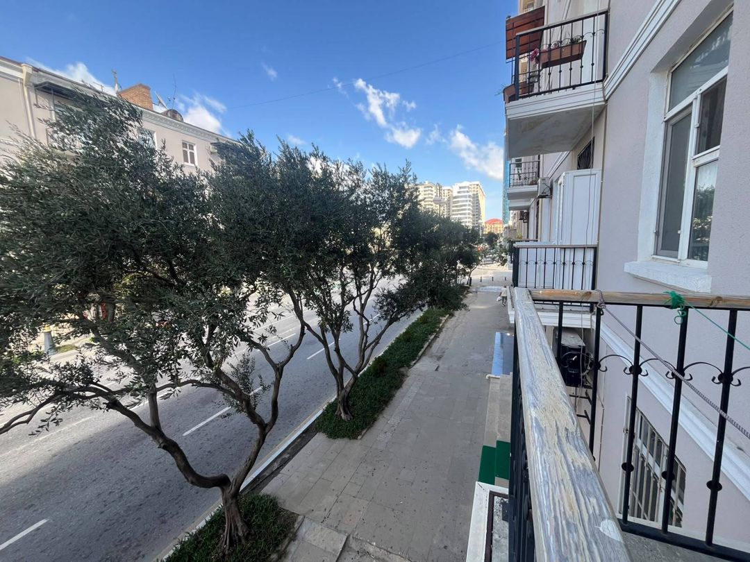 Satılır 1 otaqlı köhnə tikili 44 m² — Mənzil, Bakı (10)