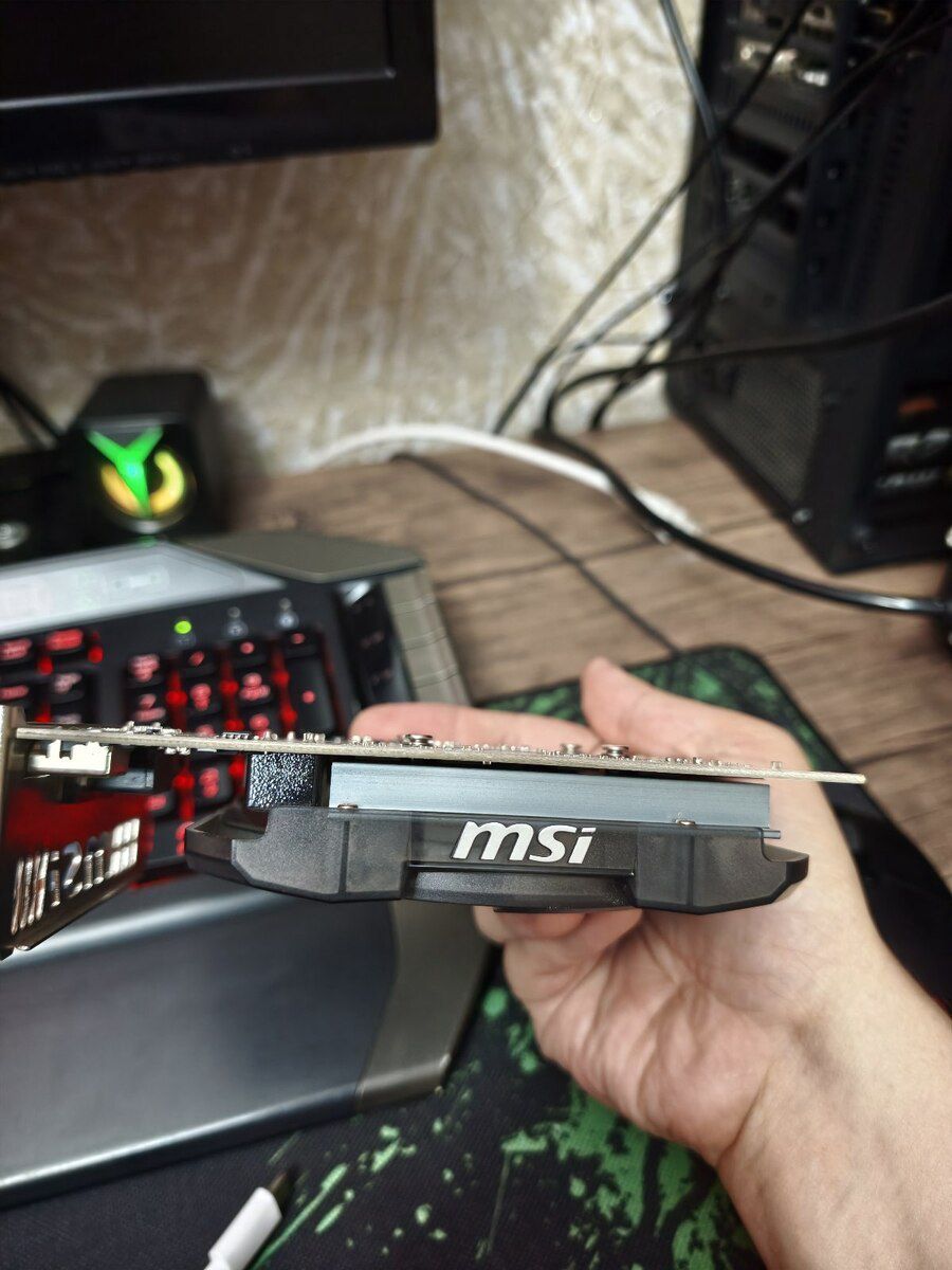 Video kart Nvidia Geforce GT730 2GB — Kompüterlər və noutbuklar, Bakı (3)