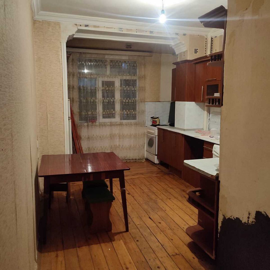 Satılır 2 otaqlı köhnə tikili 60 m² — Mənzil, Bakı (6)