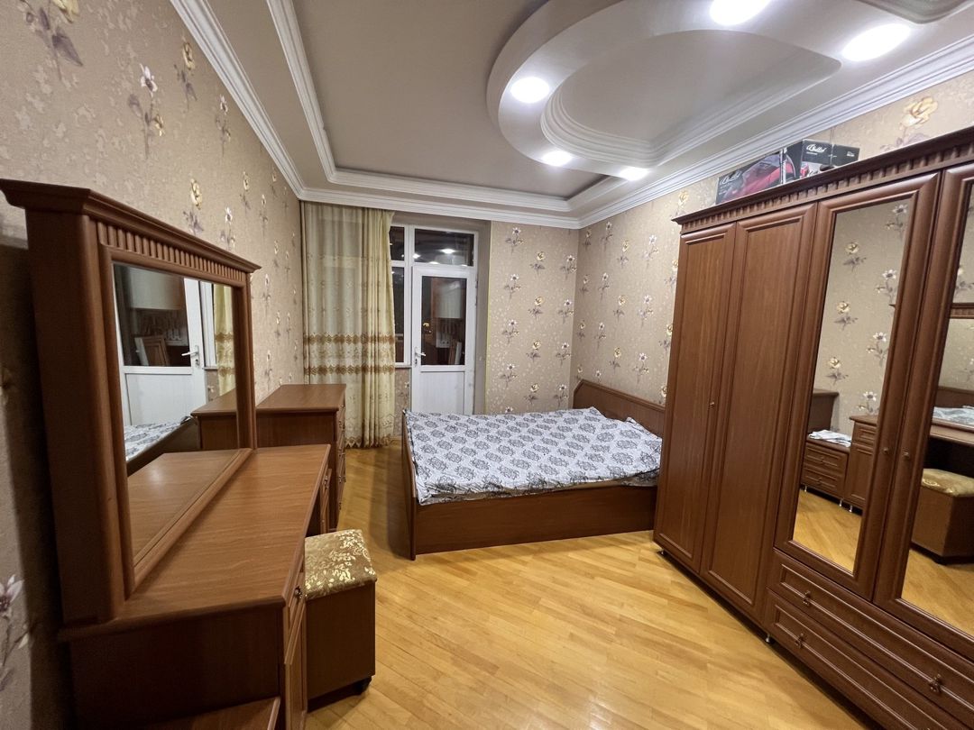 İcarəyə verilir 2 otaqlı yeni tikili 73 m² — Mənzil, Bakı (5)