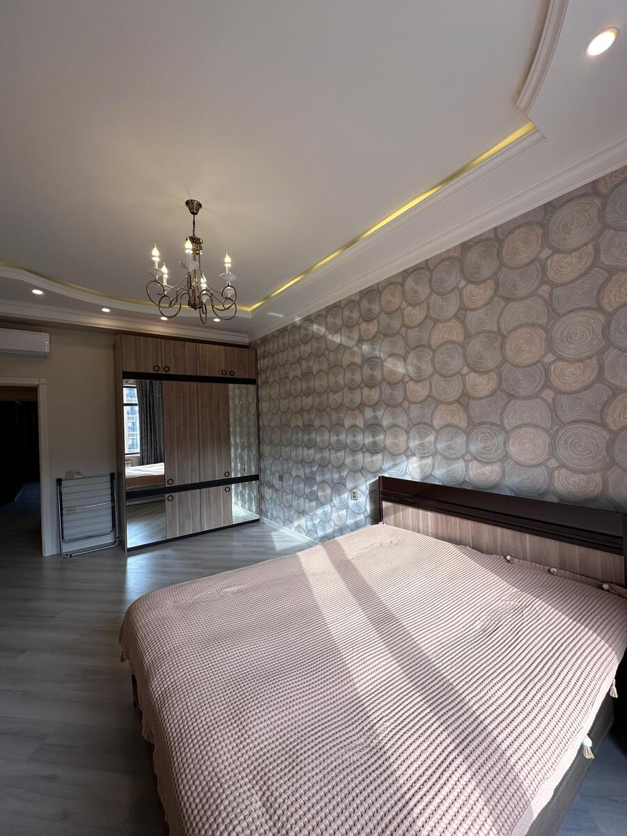 İcarəyə verilir 3 otaqlı yeni tikili 140 m² — Mənzil, Bakı (11)