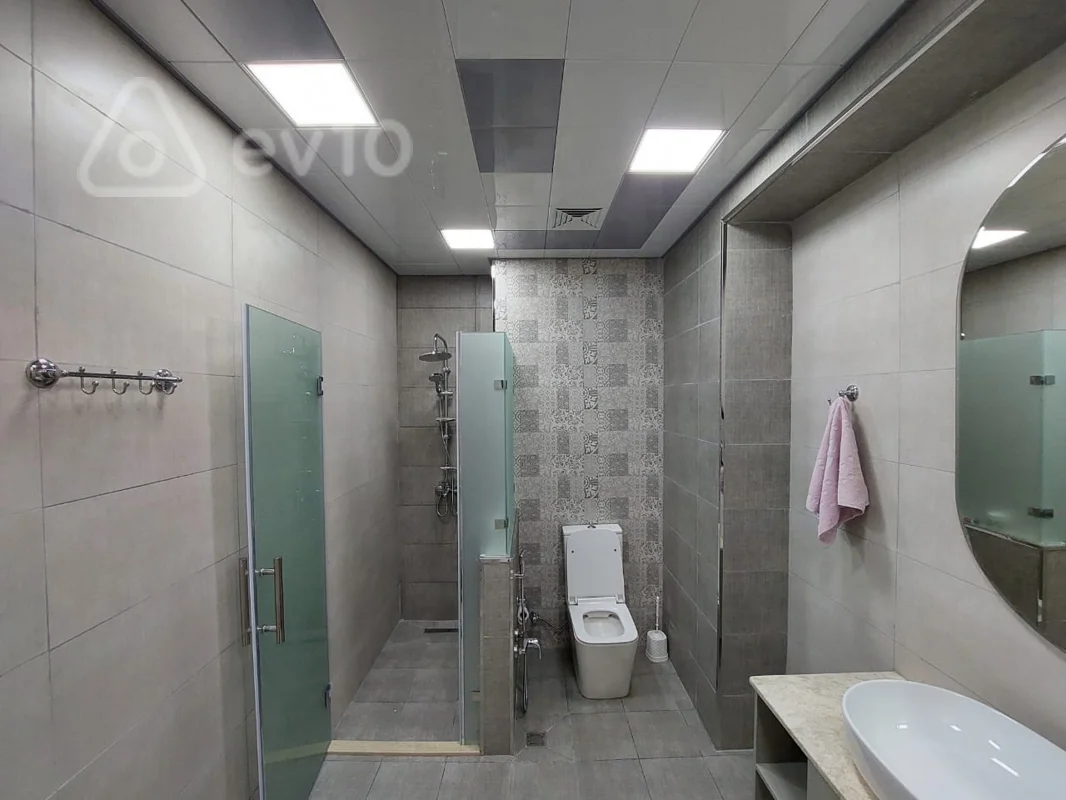 2 otaqlı mənzil, 72 m², 8 Noyabr prospekti — kirayə — Mənzil, Bakı (8)