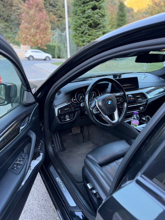 BMW 530e, 2.0 L, 12 kWh, 2018 il, 180 000 km — Avtomobillər, Bakı (8)