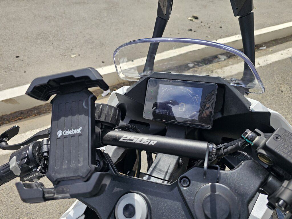 Cfmoto 250 SR, 250 sm3, 2025 il, 925 km — Motosikletlər, Bakı (3)