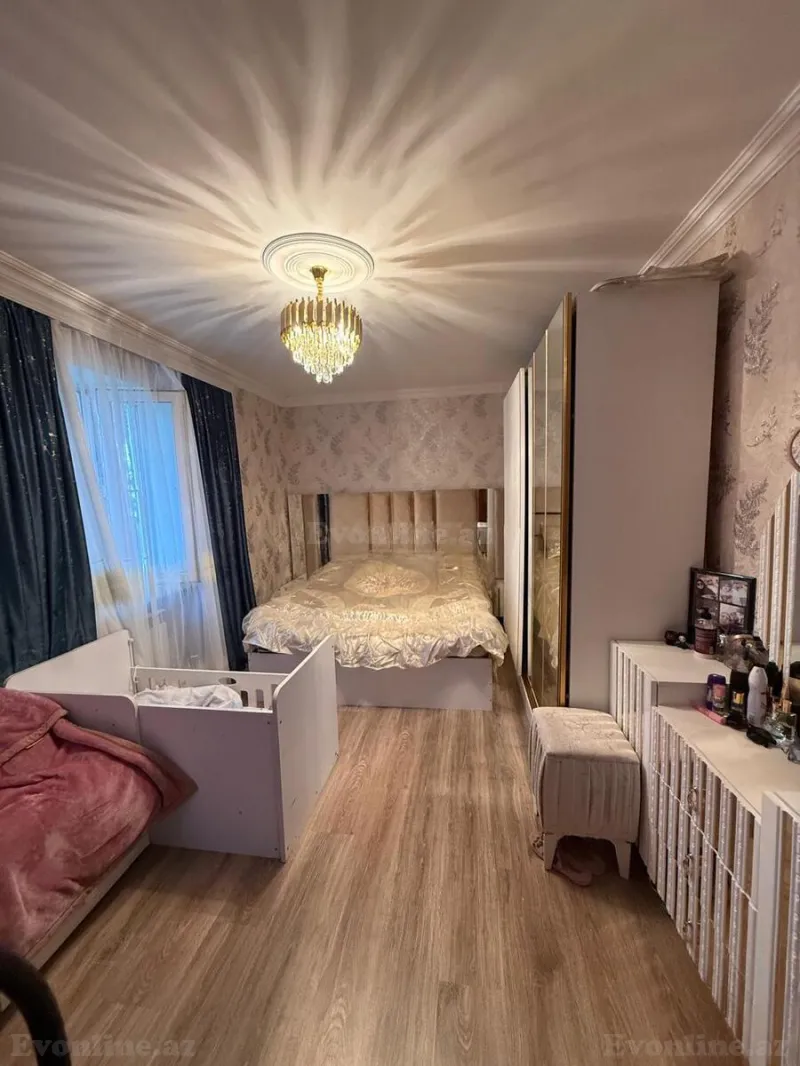 Satılır 4 otaqlı Mənzil Köhnə tikili 90 m² Bakı, Yasamal r., Nizami m — Mənzil, Bakı (3)