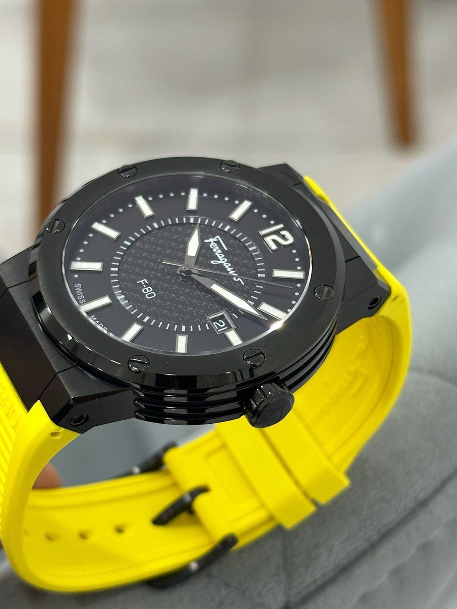 "Salvatore Ferragamo F80 Quartz Black Dial Yellow" qol saatı — Şəxsi əşyalar, Bakı (4)