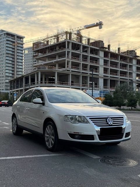 Volkswagen Passat, 1.8 L, 2010 il, 159 000 km — Bakı