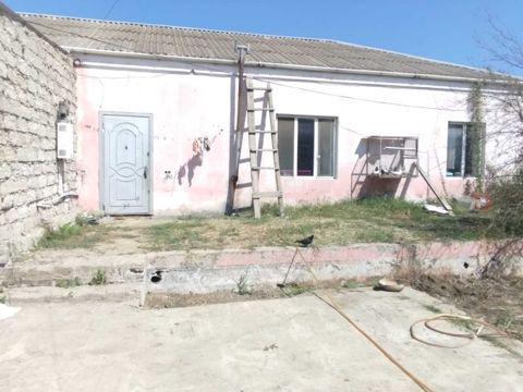 Satılır 3 otaqlı həyət evi/bağ evi 120 m² — Bakı