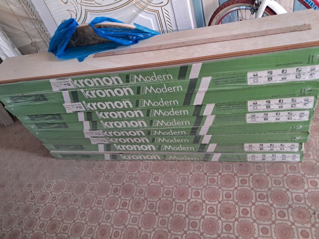 Kronon Modern laminat döşəmə taxtaları yenidir cox kefiyetlidir 24 — Döşəmə örtükləri, Gəncə