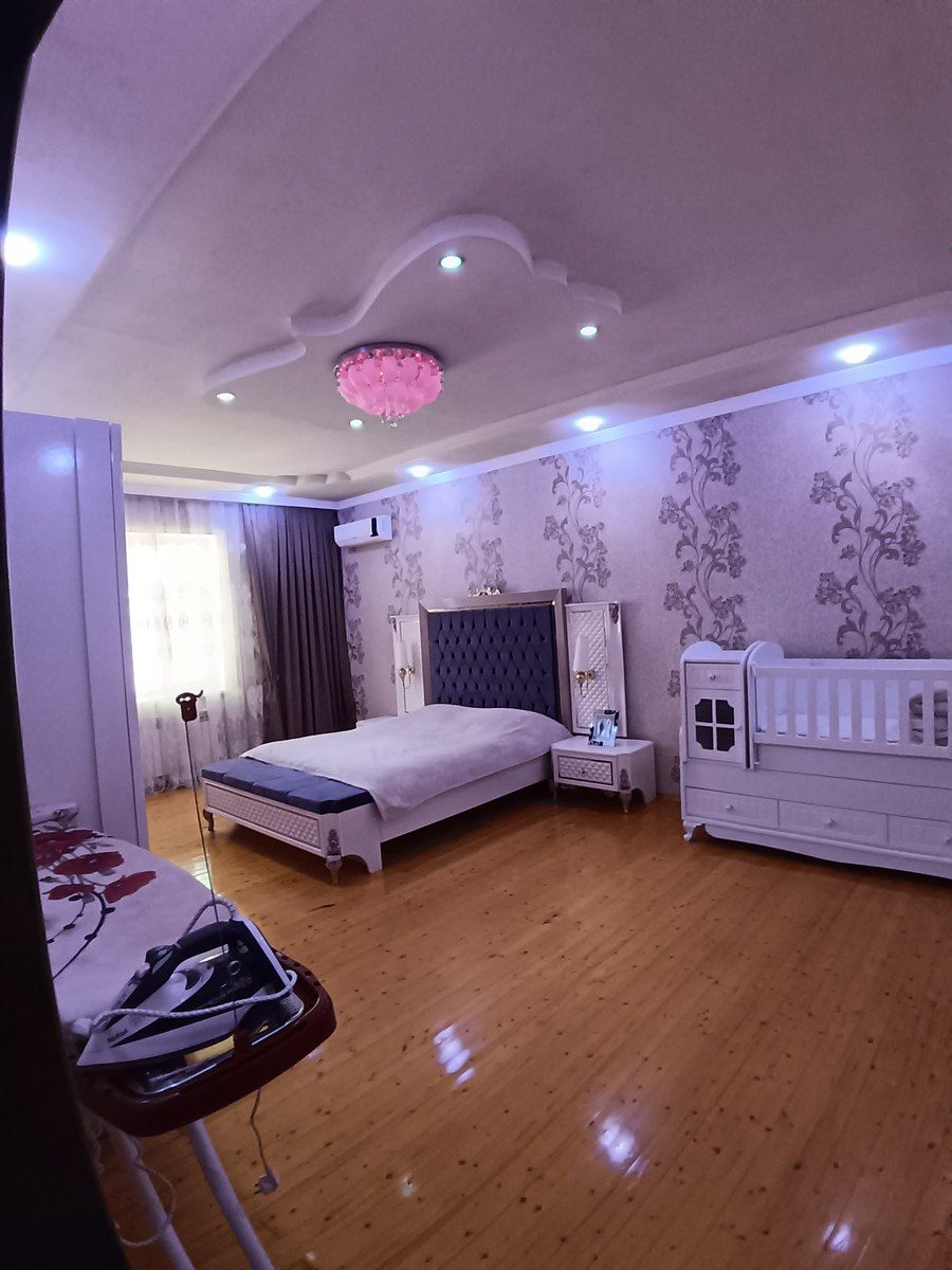 Satılır 5 otaqlı həyət evi/bağ evi 250 m² — Ev, villa, Bakı (12)