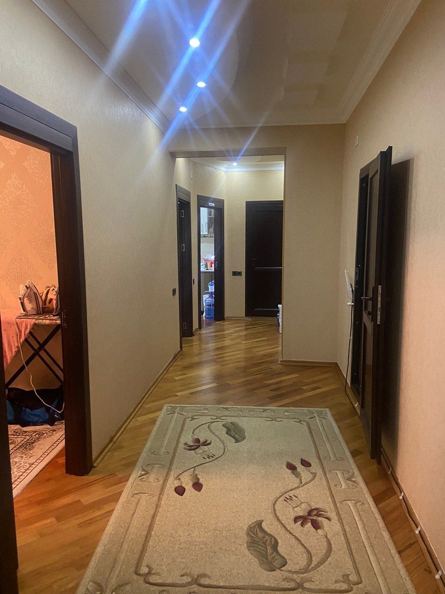 İcarəyə verilir 3 otaqlı yeni tikili 125 m² — Mənzil, Bakı (7)