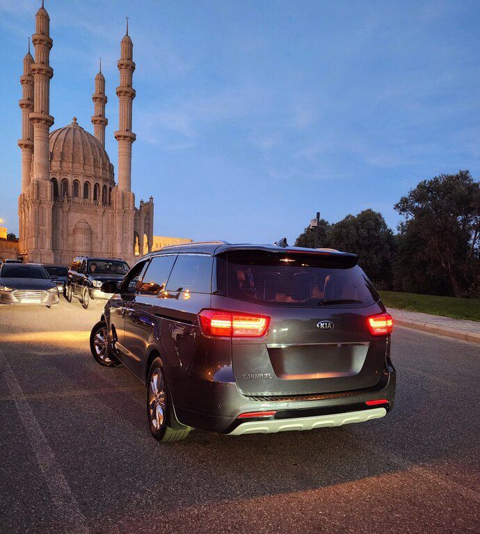 Kia Carnival, 2.2 L, 2017 il, 246 000 km — Avtomobillər, Bakı (4)