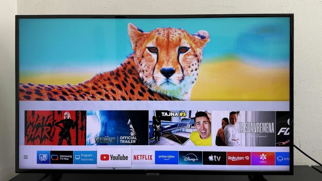 Samsung Smart FullHD 109 ekran" 2021 Model Təzədən seçilmir az — Televizorlar, Digah