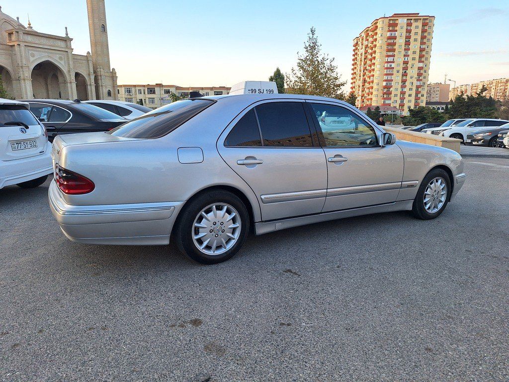 Mercedes E 220, 2.2 L, 2000 il, 374 521 km 99-KL-194 — Avtomobillər, Bakı (10)