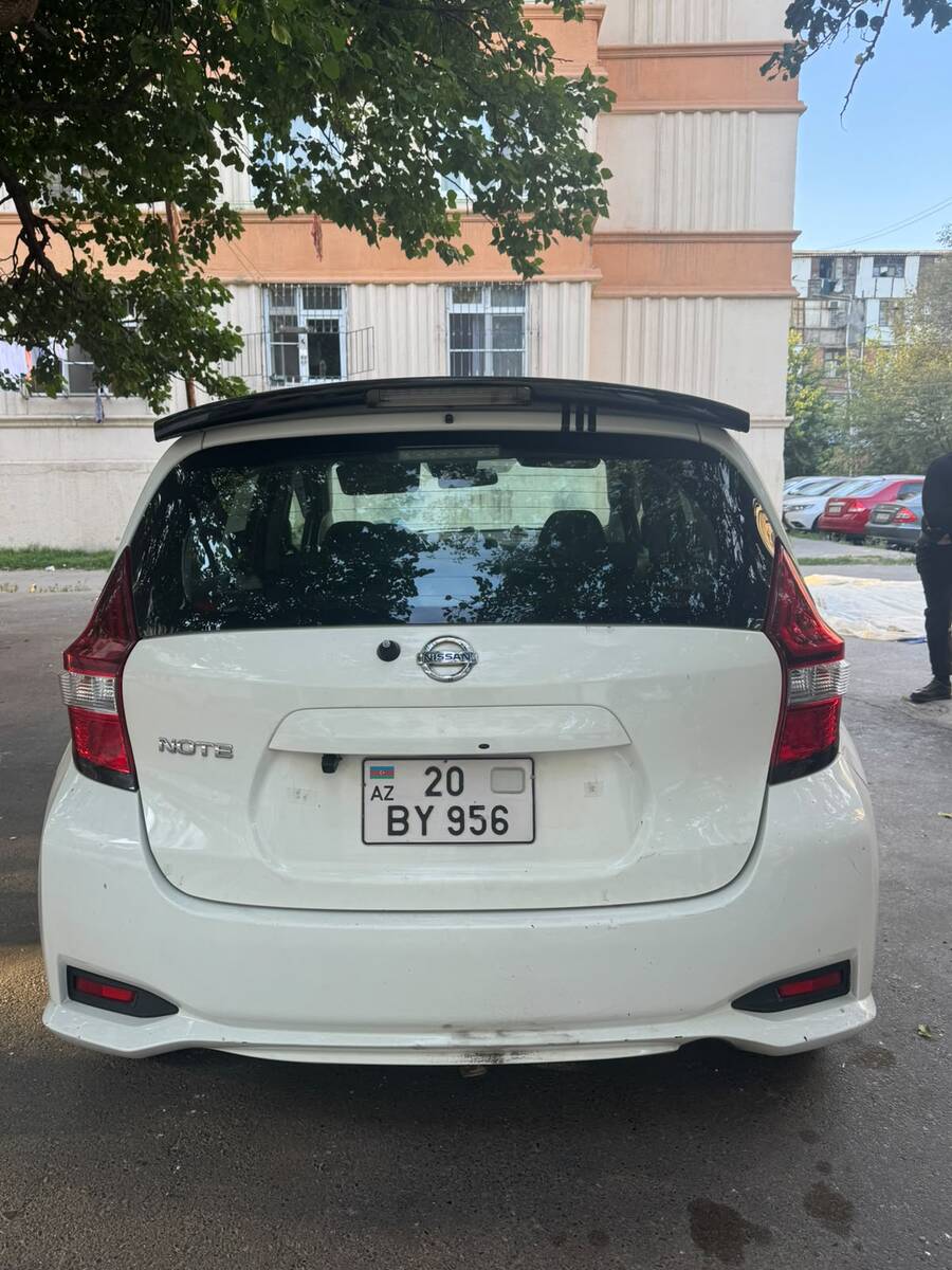 Nissan Note, 2017 il icarəsi — Avadanlıq icarəsi, Bakı (3)