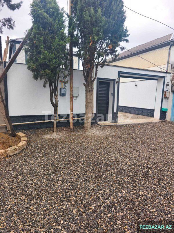 İki mərtəbəli həyət evi satılır — Ev, villa, Bakı