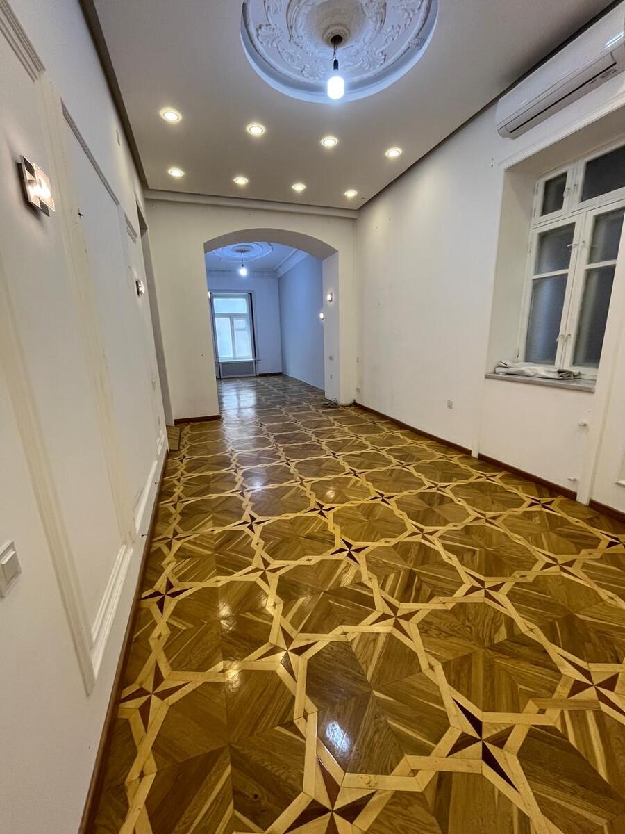 Satılır 4 otaqlı köhnə tikili 102 m² — Mənzil, Bakı (9)