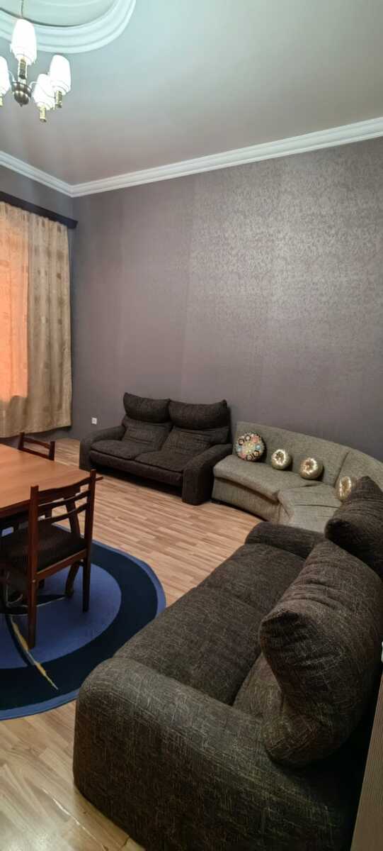 Satılır 2 otaqlı köhnə tikili 50 m² — Mənzil, Bakı (3)