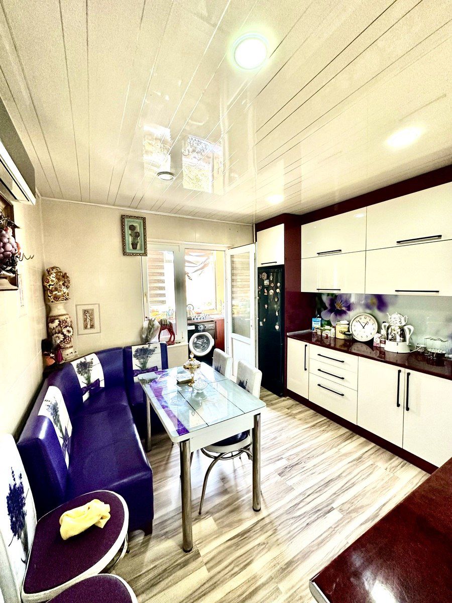 Satılır 5 otaqlı köhnə tikili 120 m² — Mənzil, Bakı (3)