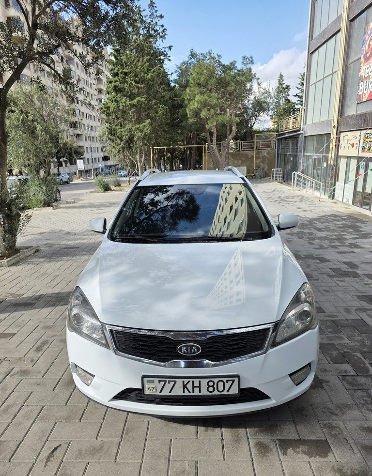 Kia Ceed SW, 2009 il, 331405 km, 1.6 L