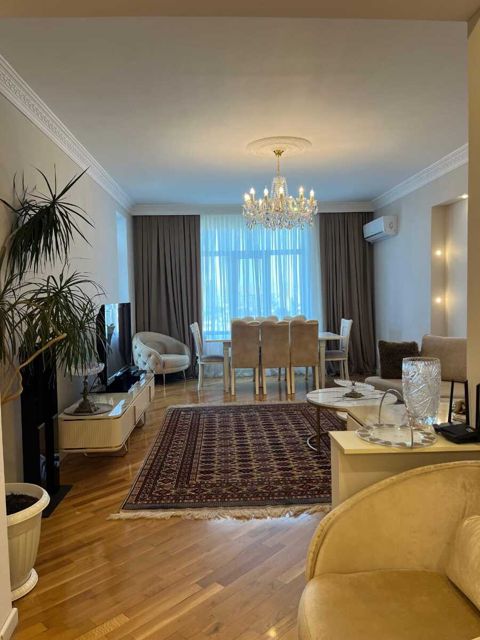 Satılır 3 otaqlı yeni tikili 107 m² — Bakı