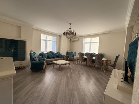 İcarəyə verilir 3 otaqlı yeni tikili 142 m² — Bakı