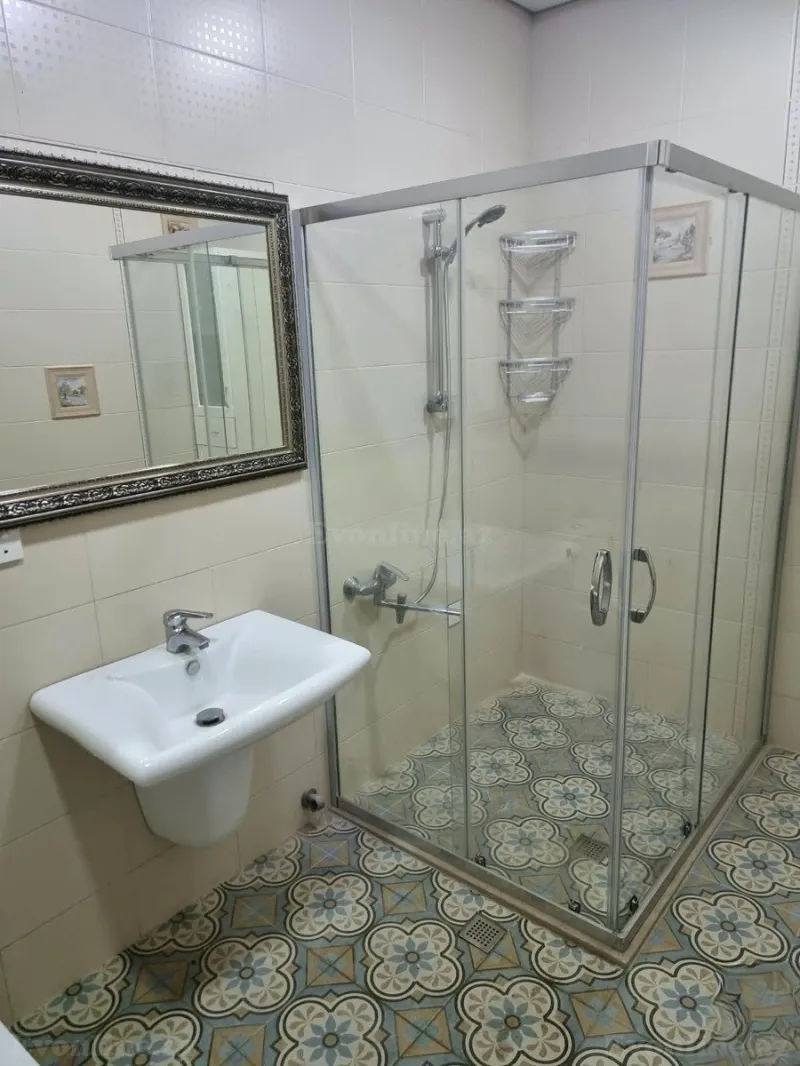 Kirayə verilir 3 otaqlı Mənzil Yeni tikili 130 m² Bakı, Yasamal r., Nizami m — Mənzil, Bakı (6)