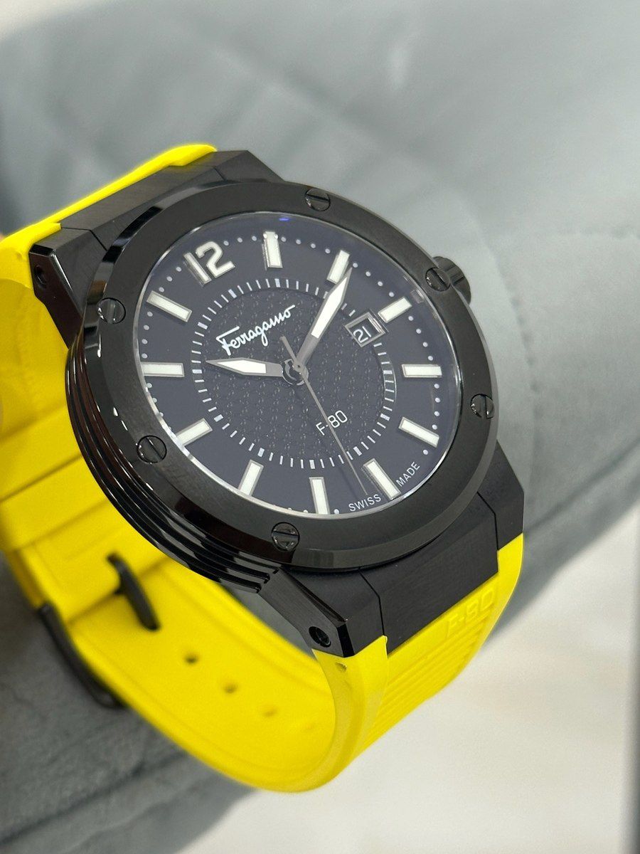 "Salvatore Ferragamo F80 Quartz Black Dial Yellow" qol saatı — Şəxsi əşyalar, Bakı (2)