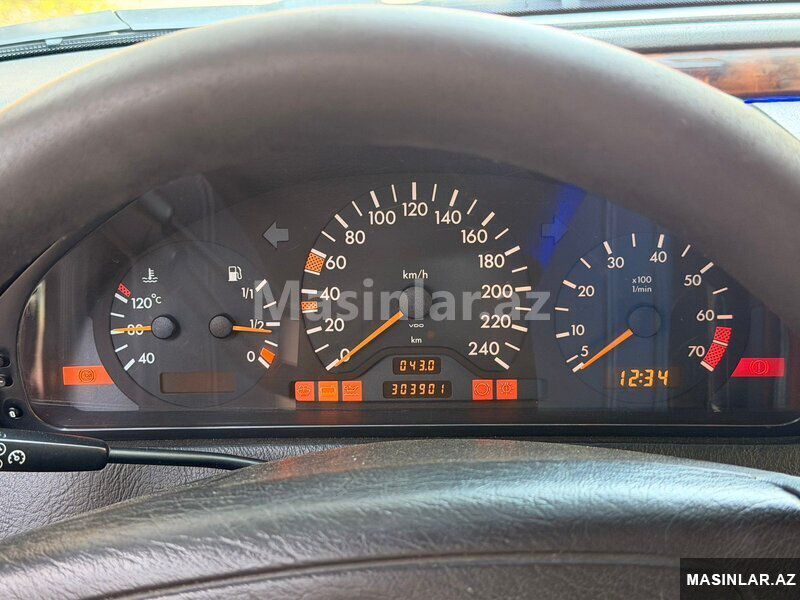 Mercedes C180, 1996 il — Avtomobillər, Bakı (2)