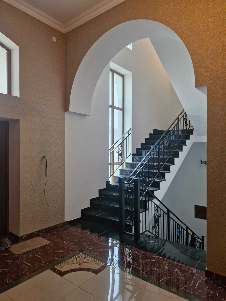 Satılır 5 otaqlı həyət evi/bağ evi 400 m² — Ev, villa, Bakı (5)