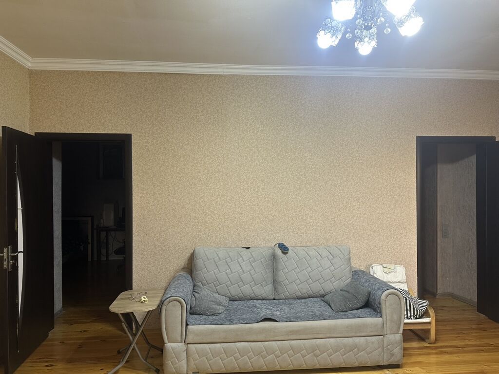 Həyət evi satılır/ – - Bir mərtəbəli həyət evi, dəmir giriş qapısı — Ev, villa, Bakı (6)