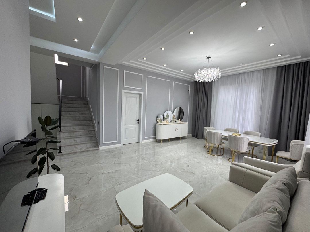 Satılır 5 otaqlı həyət evi/bağ evi 200 m² — Ev, villa, Bakı (10)