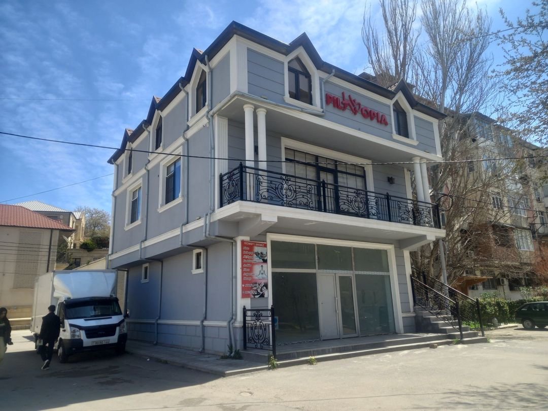 Satılır obyekt 265 m² — Əmlak, Bakı
