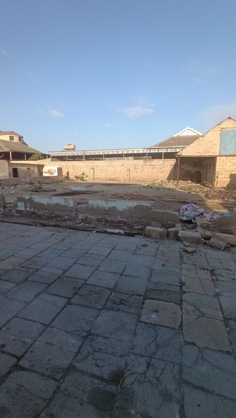 6 sot torpaq sahəsi, Şirvan r — Şirvan