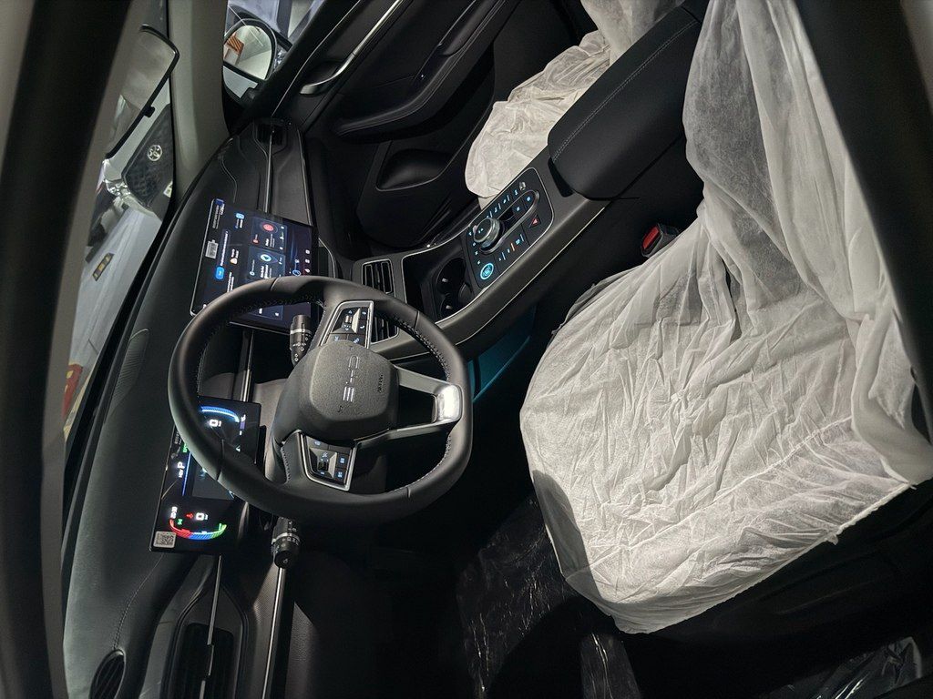 "BYD" icarəsi 90-XX-584 — Avtomobil icarəsi, Bakı (2)