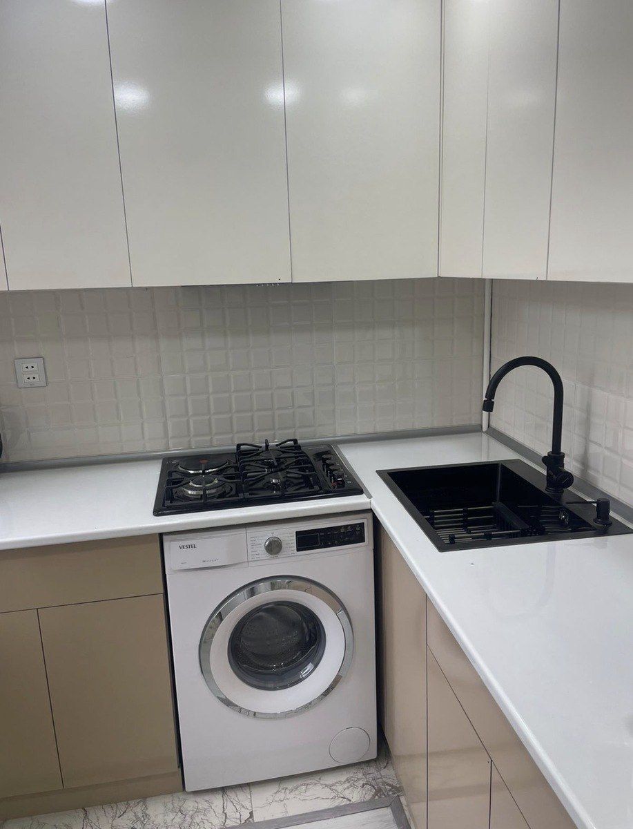 Satılır 2 otaqlı köhnə tikili 43 m² — Mənzil, Bakı (8)
