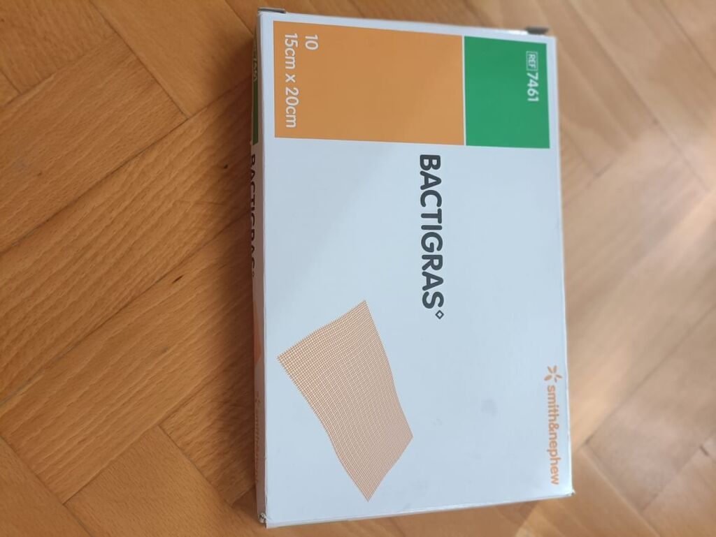 Smith & Nephew Bactıgras – antibakterial tərkibli yara örtüyü — Digər, Bakı (4)