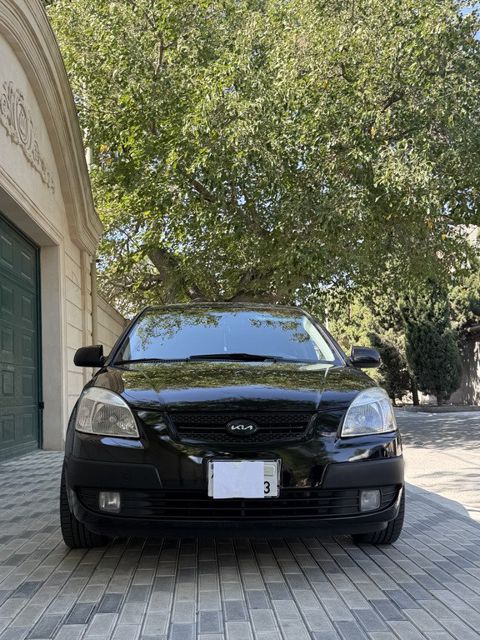 Kia Rio, 1.4 L, 2007 il, 181 554 km — Bakı