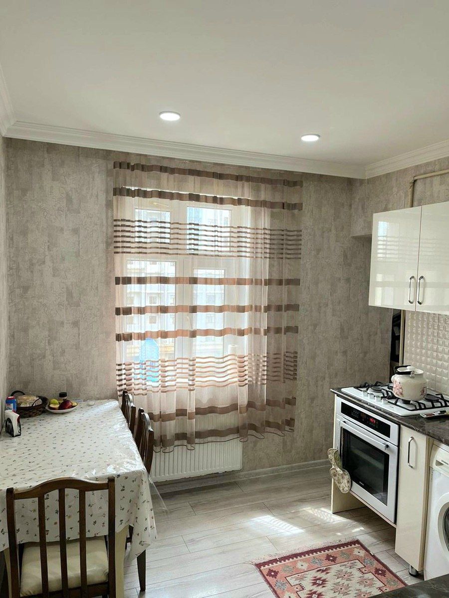 Satılır 4 otaqlı köhnə tikili 110 m² — Mənzil, Bakı (10)