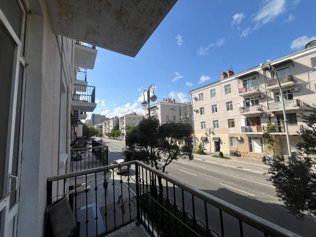 Satılır 1 otaqlı köhnə tikili 44 m² — Mənzil, Bakı (9)