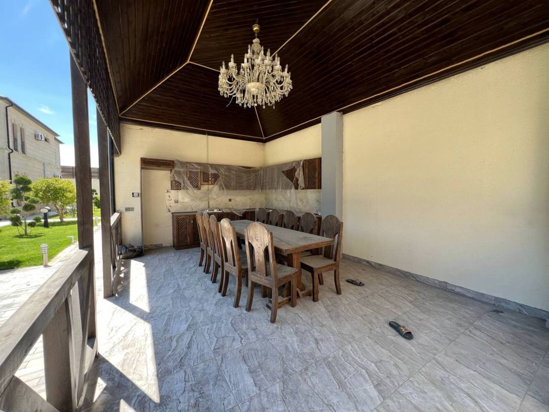 Satılır 6 otaqlı həyət evi/bağ evi 350 m² — Ev, villa, Bakı (8)