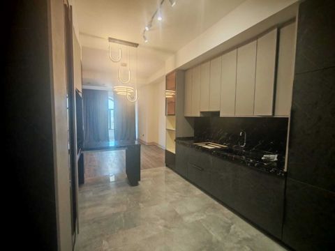 Satılır 2 otaqlı yeni tikili 82 m² — Bakı