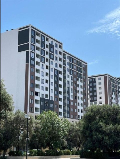 Satılır 4 otaqlı yeni tikili 110 m² — Bakı