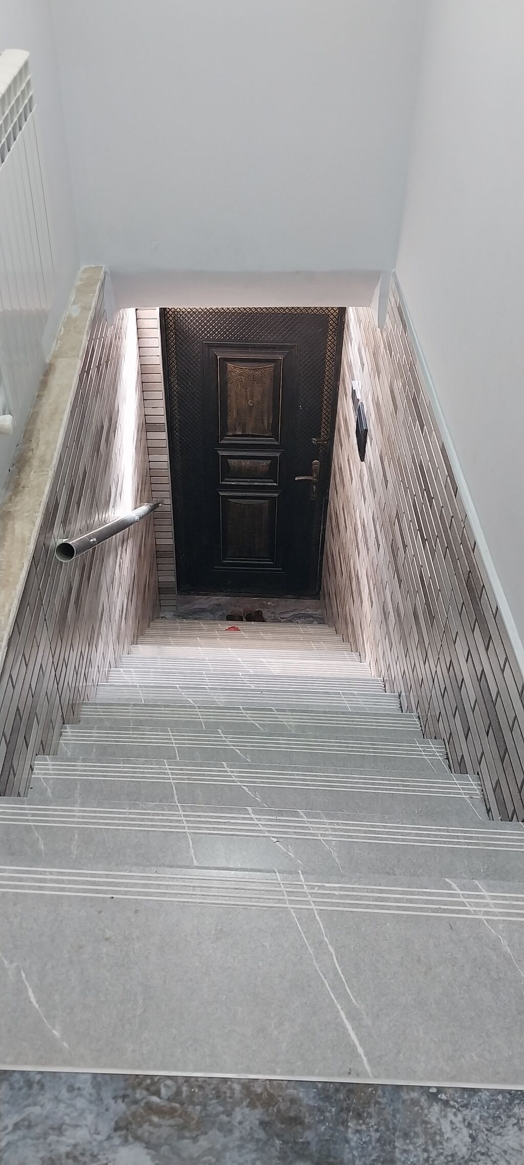 Kirayə mənzil – 2-ci mərtəbə, ayrı giriş - 2 otaqlı plan: geniş qonaq — Mənzil, Masazır (3)