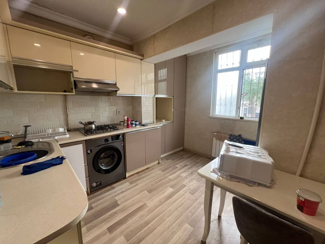 Satılır 3 otaqlı köhnə tikili 90 m² — Mənzil, Bakı (8)