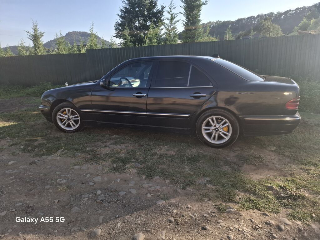 Mercedes‑Benz E‑Class (W210) sedan - Korpus: qara rəng, 4 qapı, xrom — Avtomobillər, Lənkəran (3)