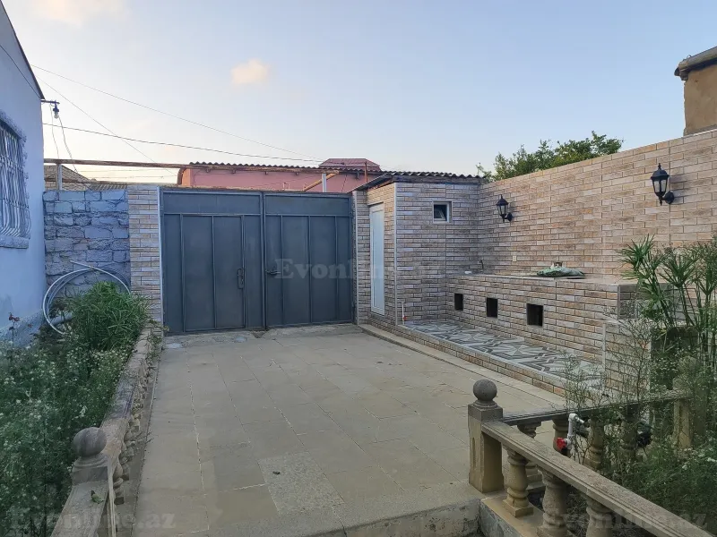 Satılır 4 otaqlı Həyət evi 120 m² Bakı, Suraxanı r., Hövsan — Bakı
