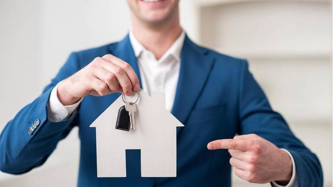 Daşınmaz əmlak agenti/ makler tələb olunur — Vakansiyalar, Bakı (4)