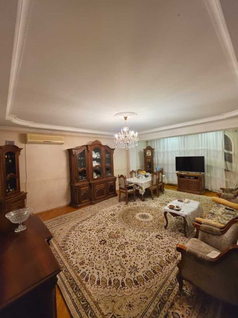 Satılır 3 otaqlı yeni tikili 138 m² — Bakı