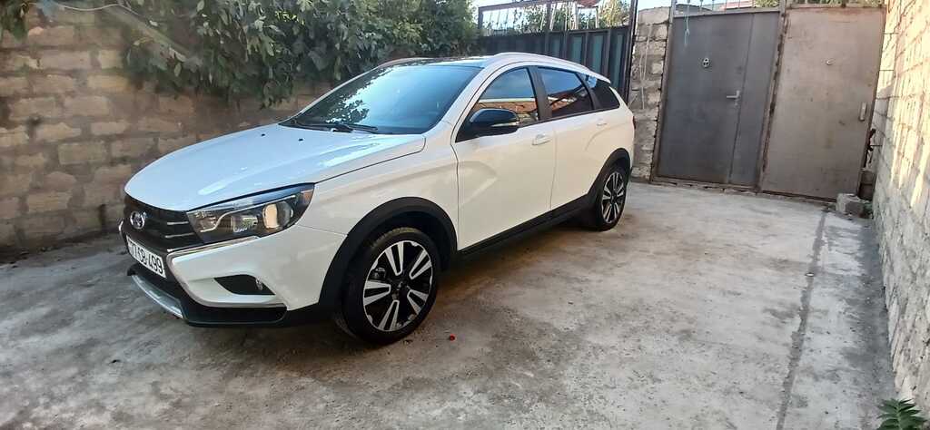 Lada (VAZ) Vesta SW Cross, 1.6 L, 2021 il, 110 000 km 77-CB-499 — Avtomobillər, Bakı (5)